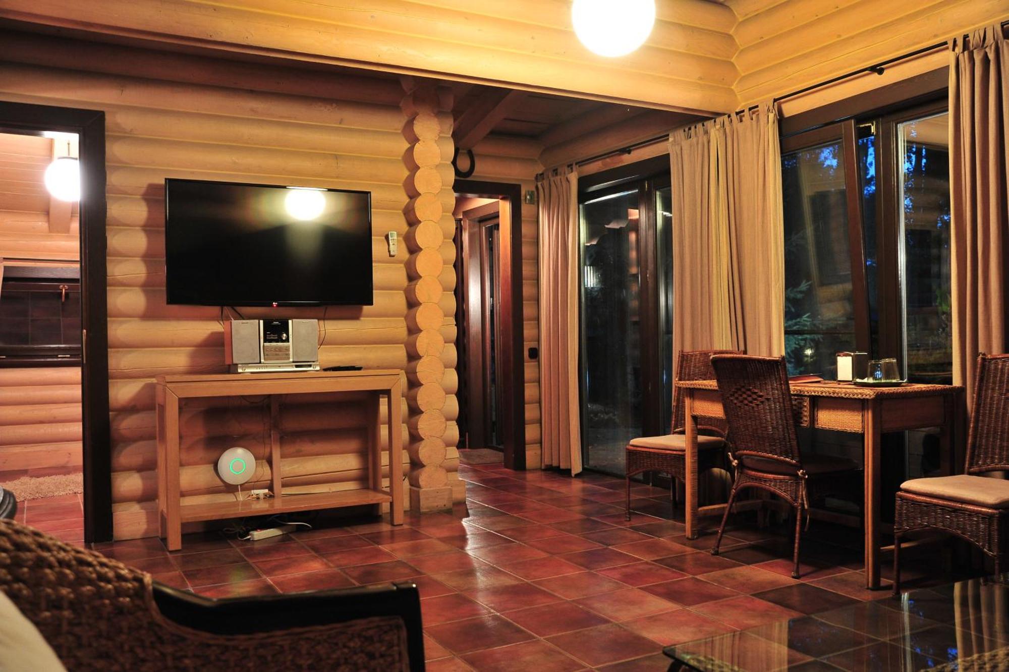 Partizan Beerlogovo Hotel Romankiv Δωμάτιο φωτογραφία